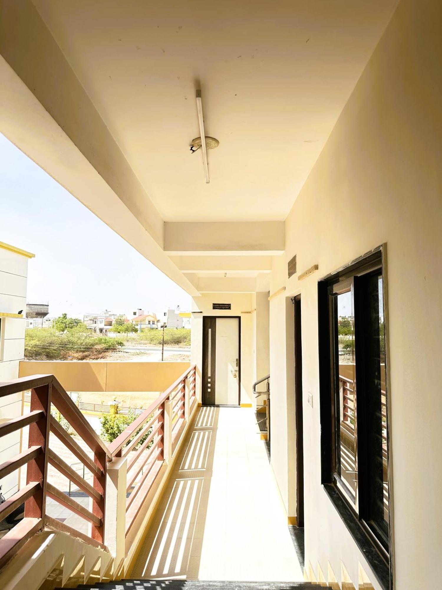 Ranjan Vadi Hotel Bhuj Exterior photo